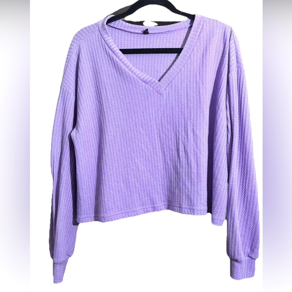 Women’s Cropped Purple V Neck Sweater